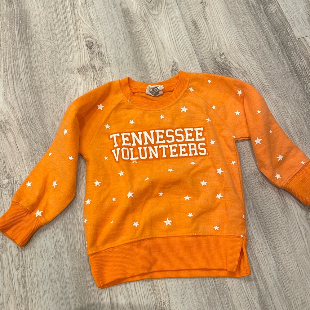 University of Tennessee 2T sweatshirt